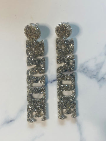 “I Do” earrings w/ post